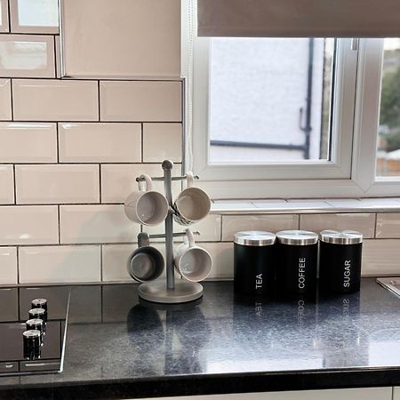Ideal Studio Loft 30Min To Central ロンドン エクステリア 写真