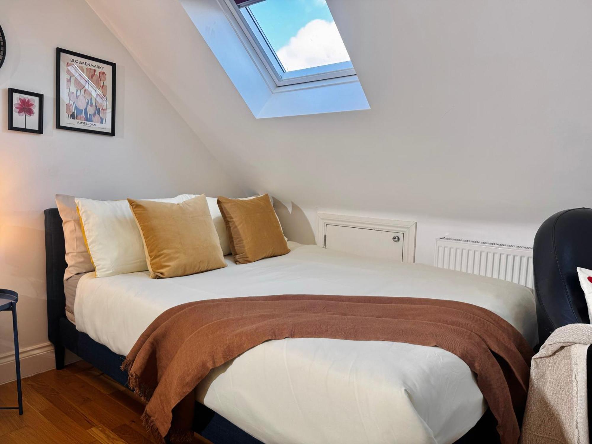 Ideal Studio Loft 30Min To Central ロンドン エクステリア 写真