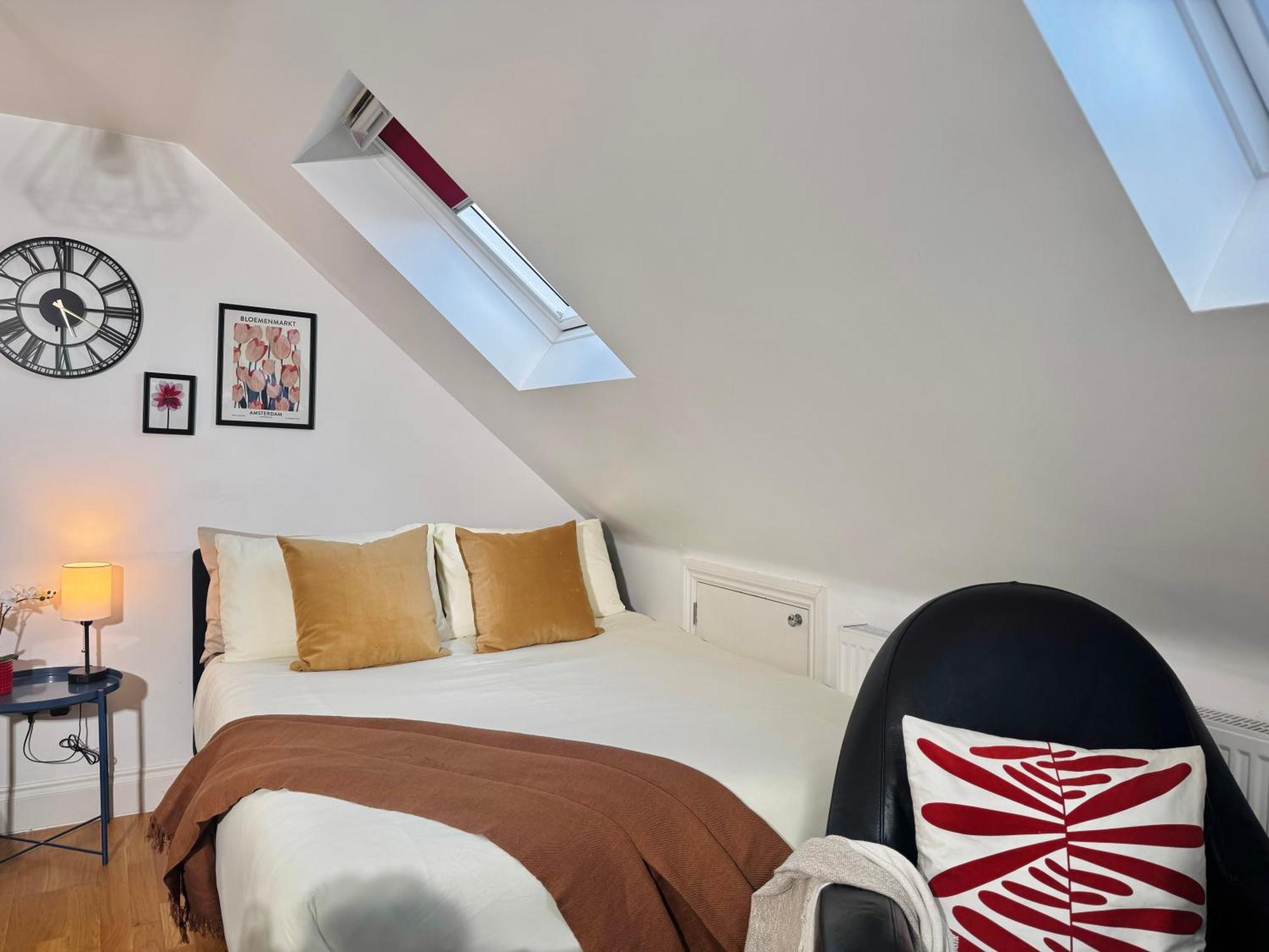Ideal Studio Loft 30Min To Central ロンドン エクステリア 写真