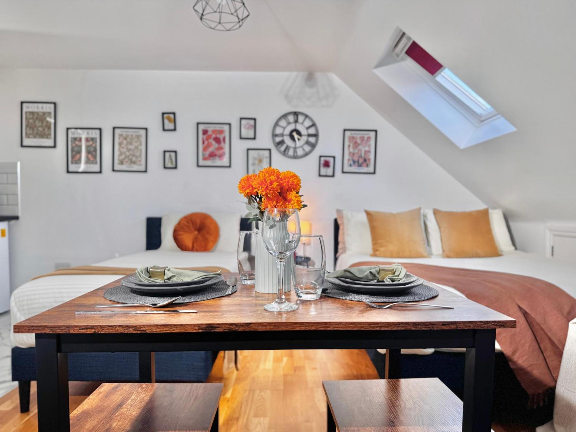 Ideal Studio Loft 30Min To Central ロンドン エクステリア 写真