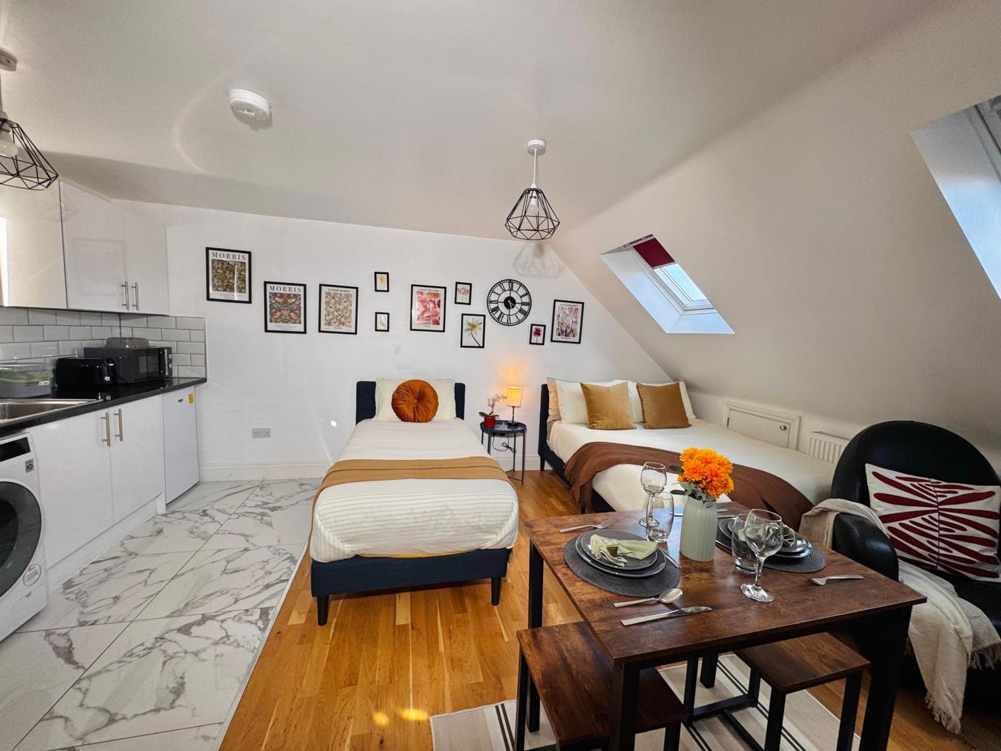 Ideal Studio Loft 30Min To Central ロンドン エクステリア 写真