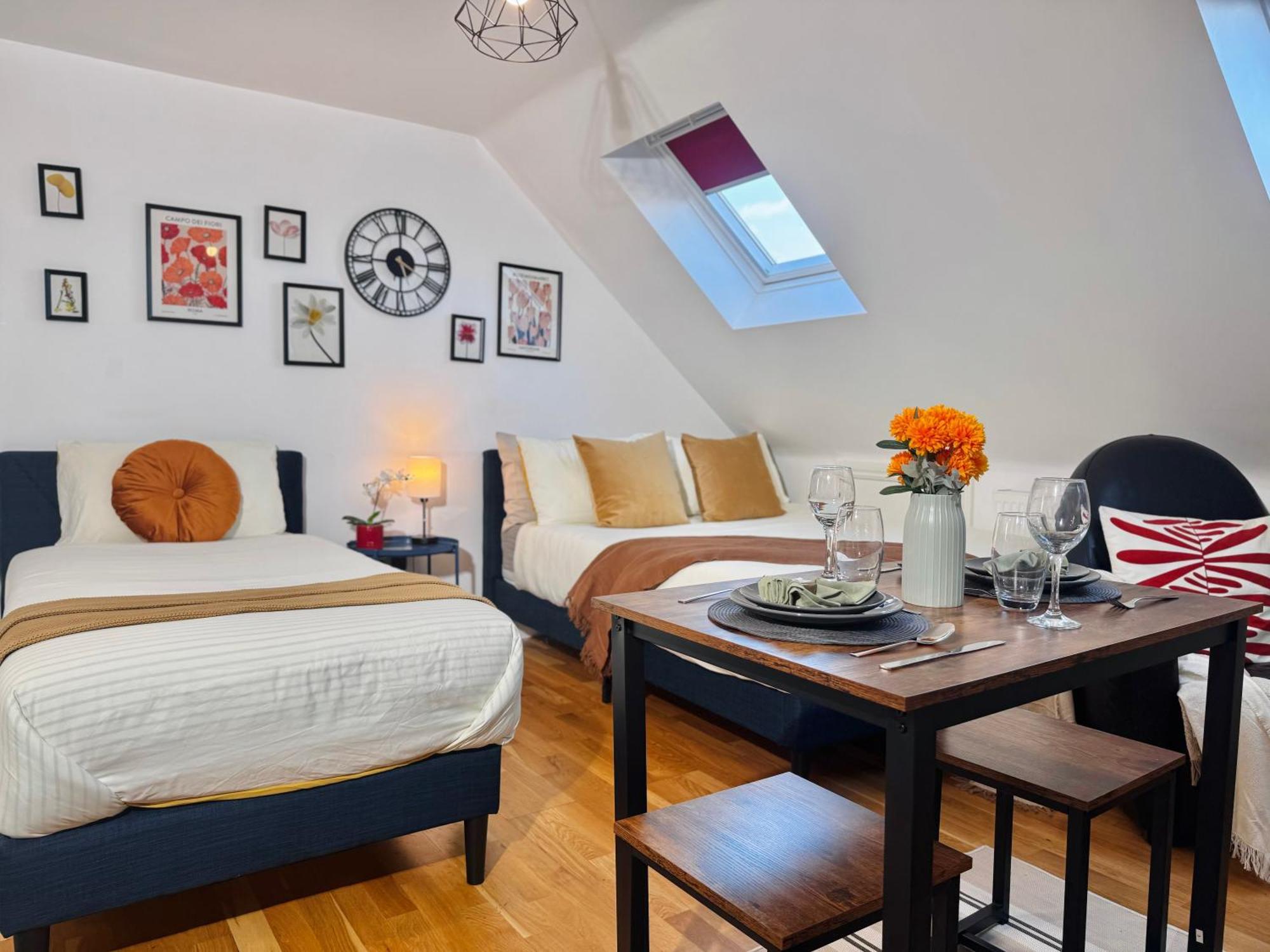 Ideal Studio Loft 30Min To Central ロンドン エクステリア 写真