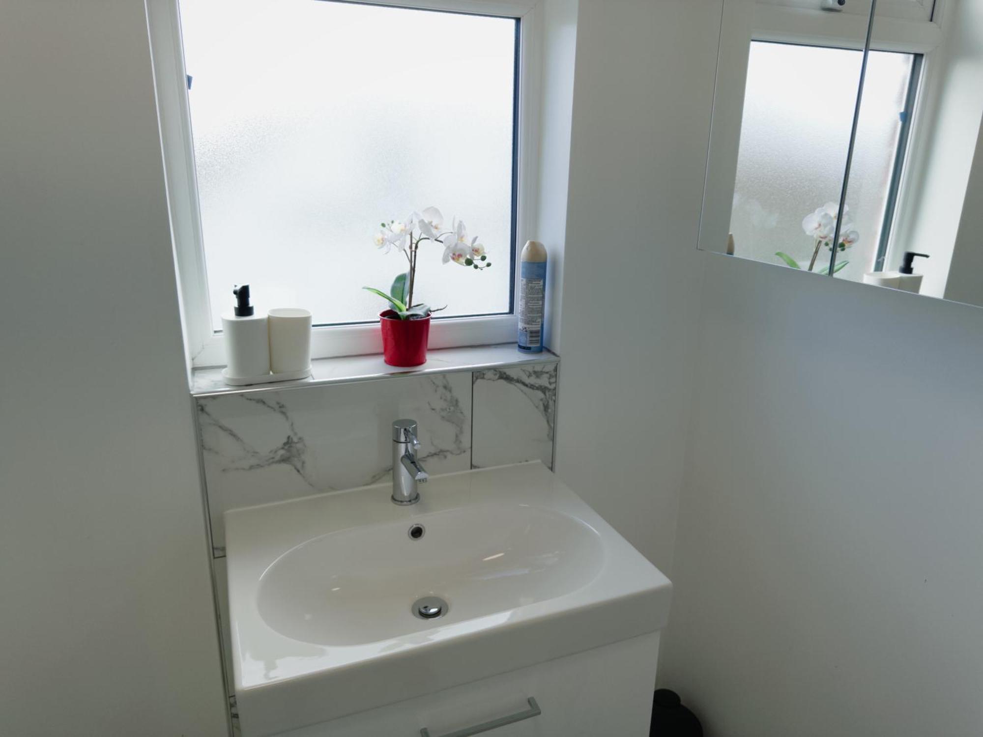 Ideal Studio Loft 30Min To Central ロンドン エクステリア 写真